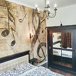 Cezari 3* Brasov