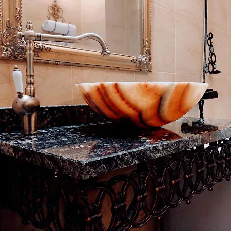 Apartment Cezari 3*