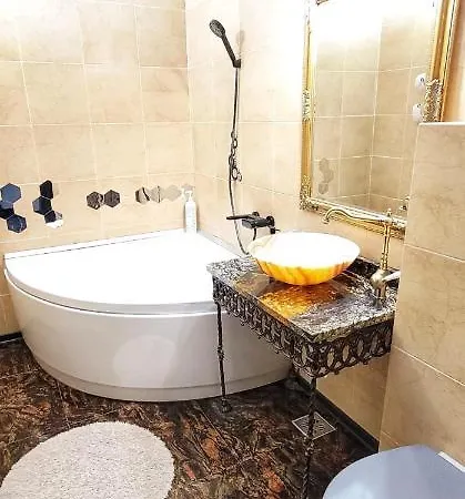 Cezari 3* Brasov