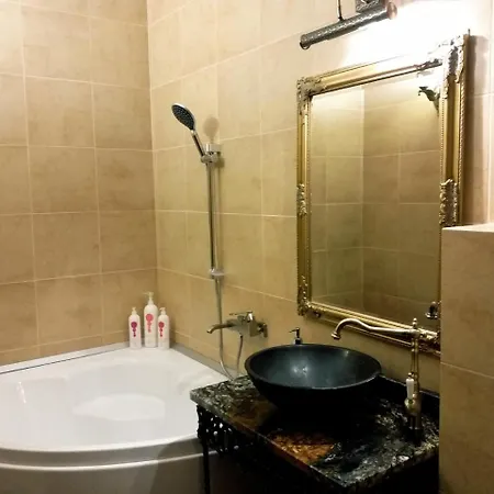 Cezari Apartment 3*